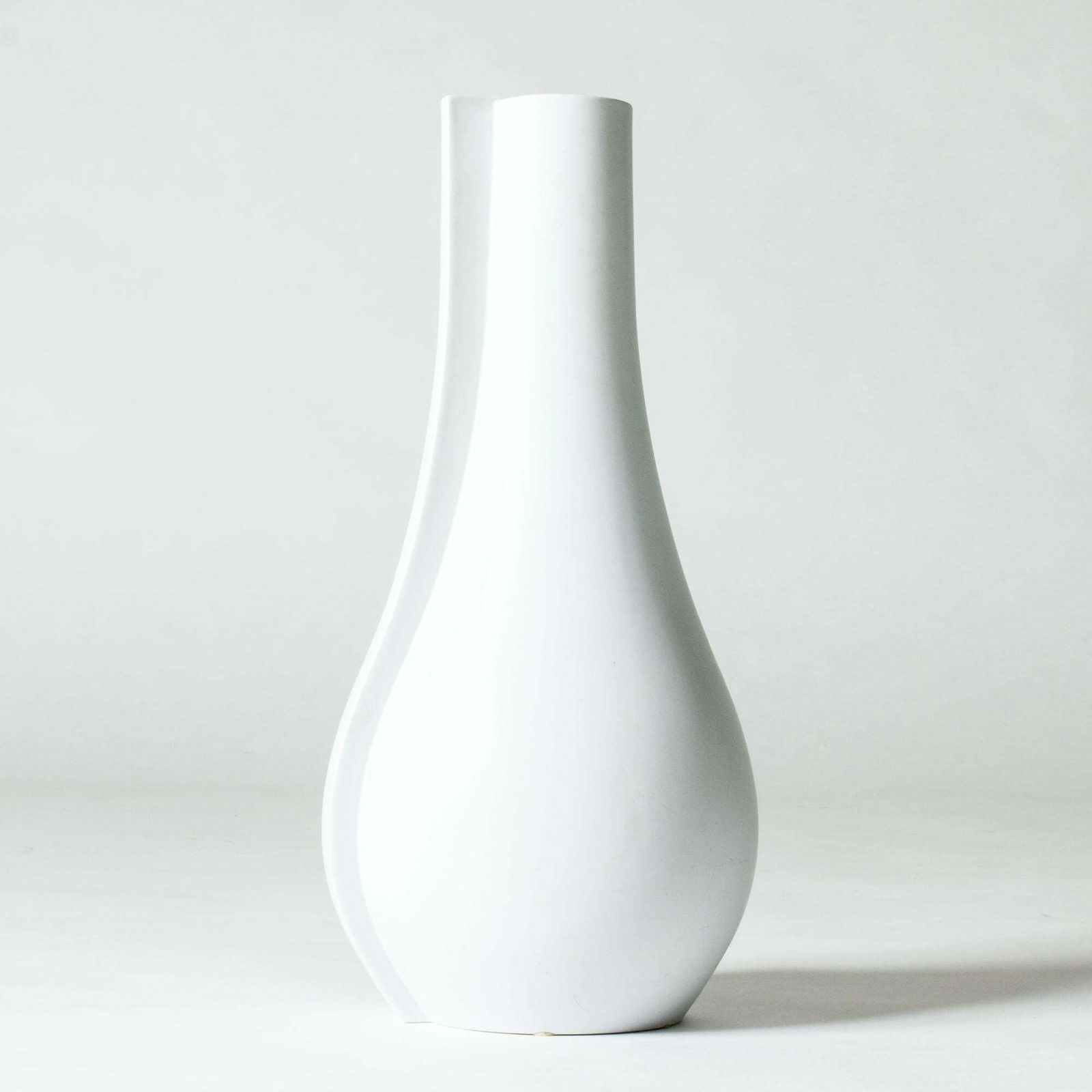 Vase « Surrea » par Wilhelm Kåge, Gustavsberg, Suède, années 1940 photo 4584.0