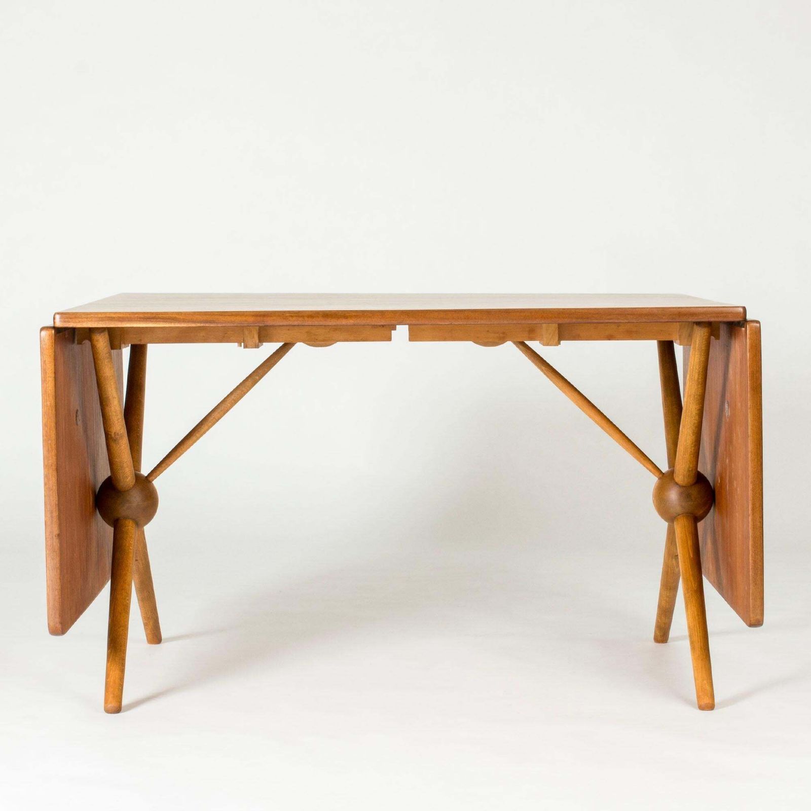 Mid-Century Modern Eettafel van Næstved Møbelfabrik, Denemarken, ca. jaren 1960 photo furniture