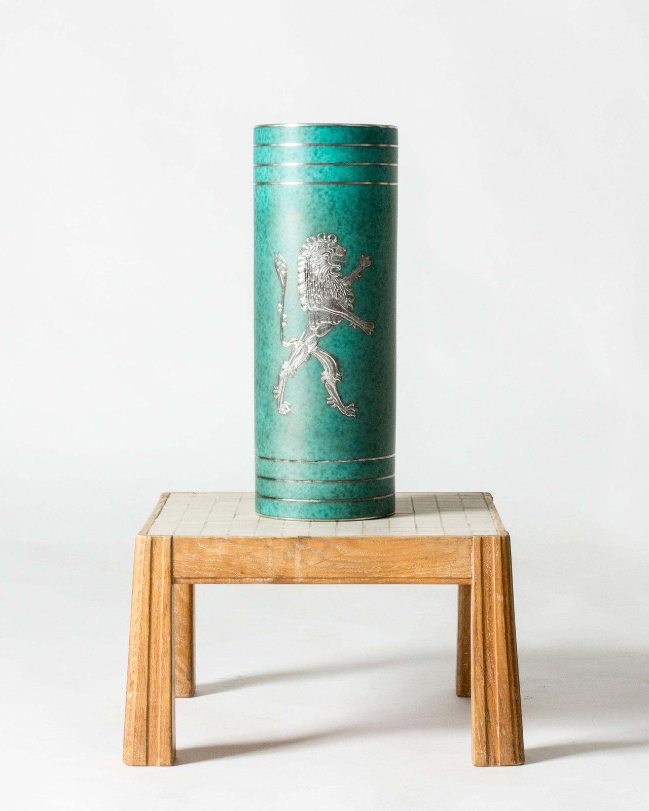 Vase en grès « Argenta » mid-century par Wilhelm Kåge, Gustavsberg, Suède, 1959 photo 3801.0