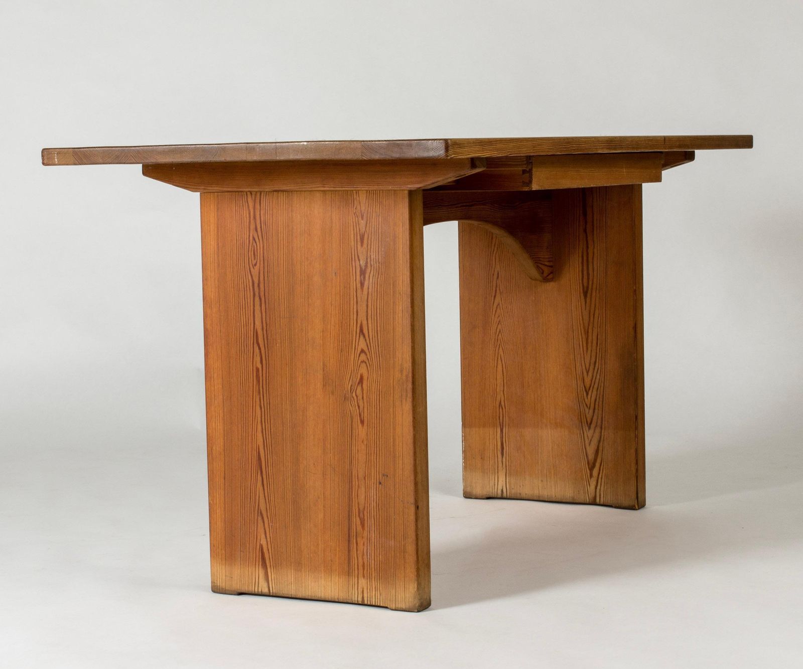 Bureau fonctionnaliste « Skissbordet » (« The Sketching Table ») par Carl Malmsten, Suède, années 1930 photo buy