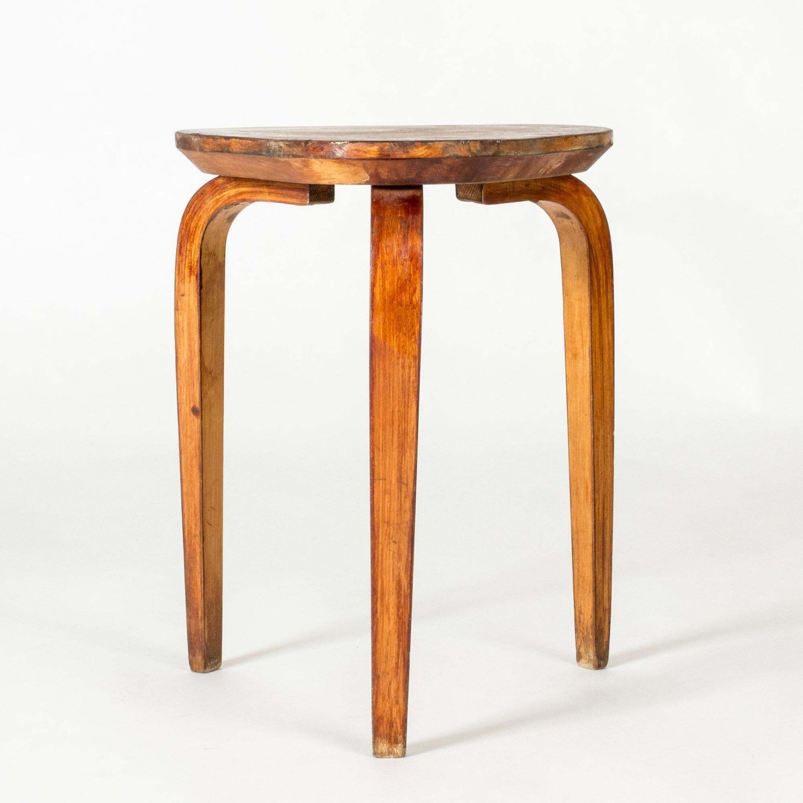 Tabouret scandinave fonctionnaliste en bois, G. A. Berg, Suède, années 1930 photo furniture