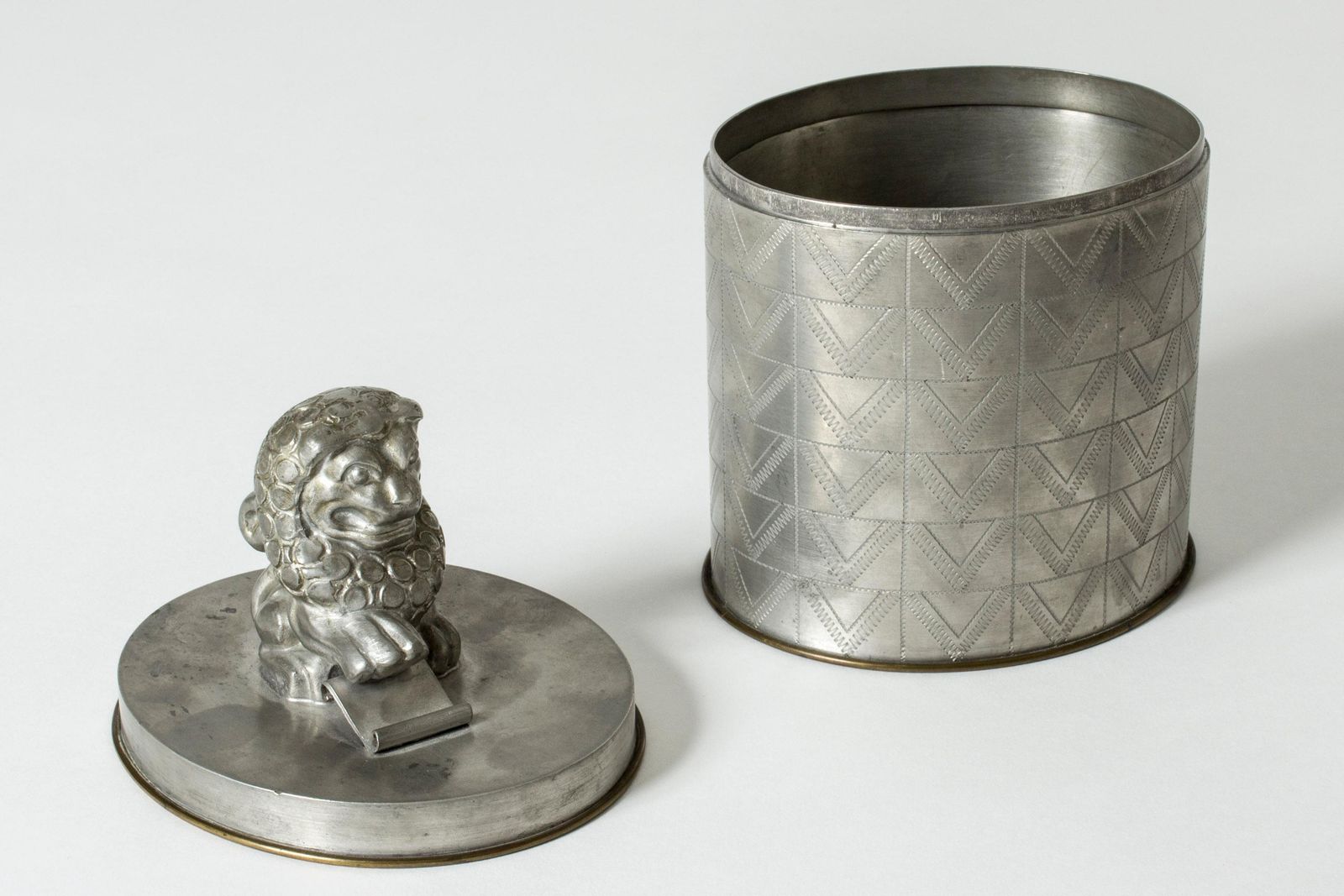 Tinnen pot van Anna Petrus, Svenskt Tenn, Zweden, 1931 photo Woonaccessoires