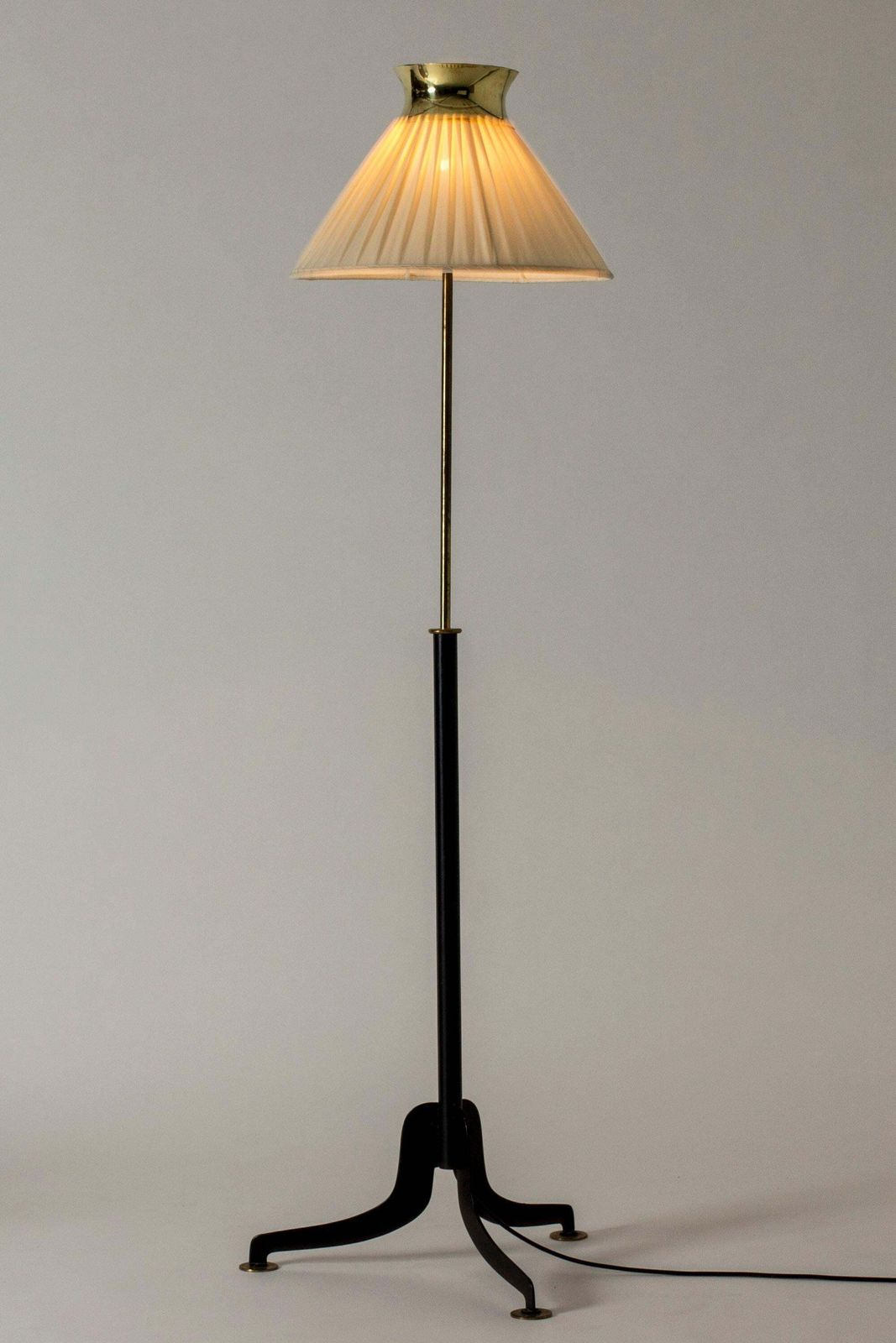 Lampadaire rare par Josef Frank pour Svenskt Tenn, Suède, années 1950 photo 7205.0