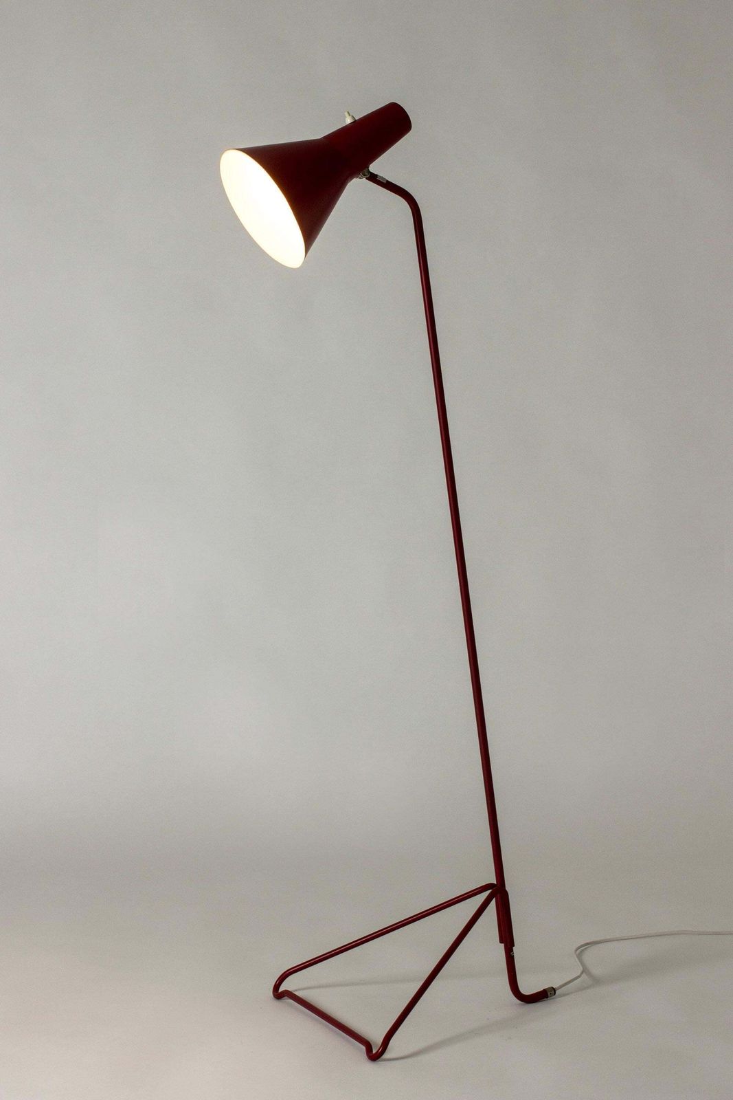 photo furniture Lampadaire scandinave moderne vintage en laiton, Asea, Suède, années 1950