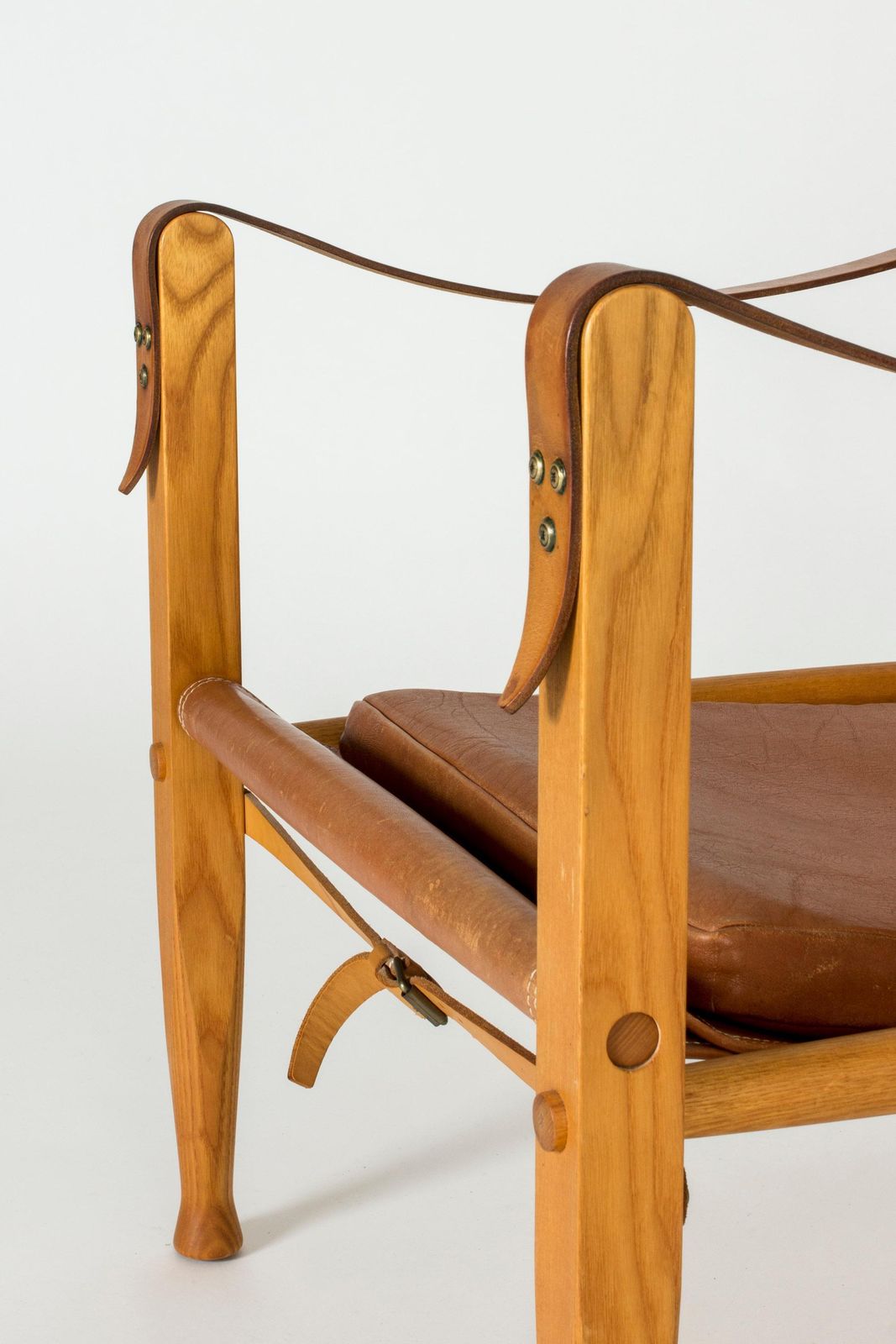 photo furniture Fauteuils de salon vintage scandinaves « Safari » par Kaare Klint, Danemark, années 1960