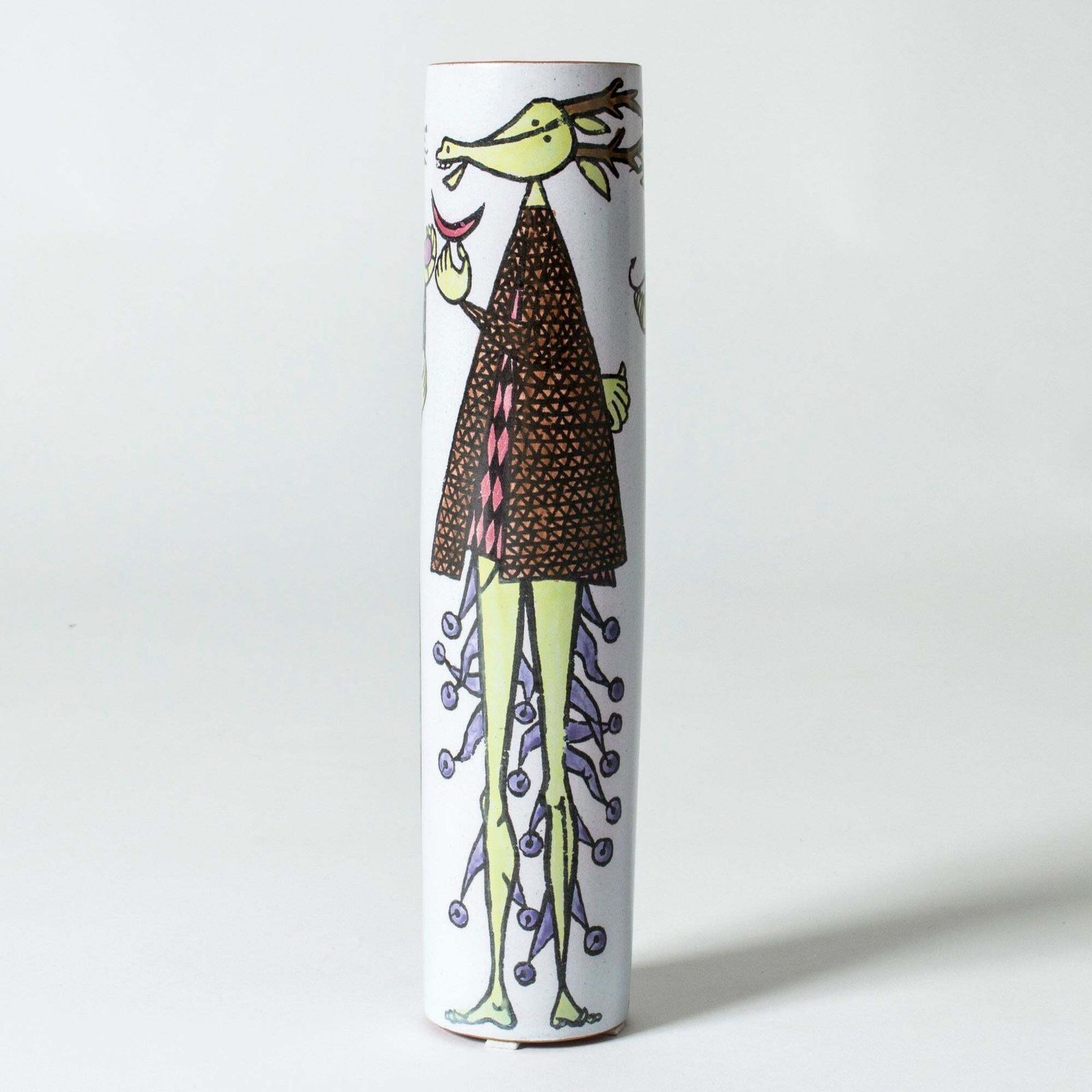 Faience "Karneval" vaas van Stig Lindberg photo furniture
