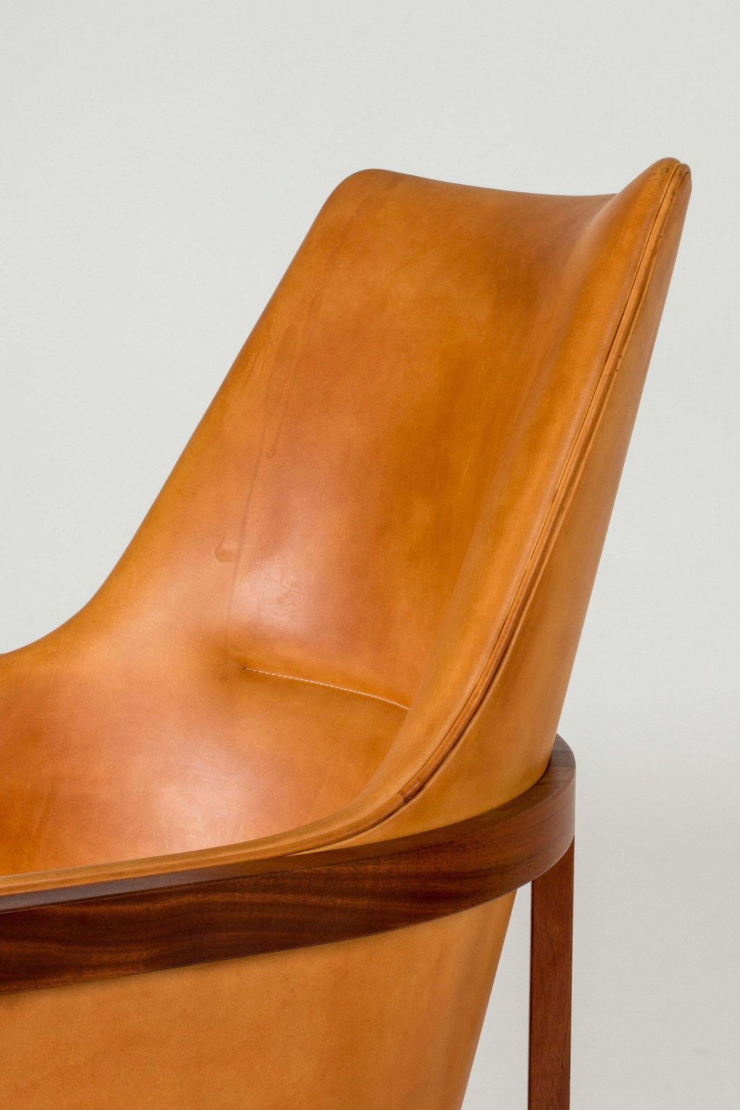 Meubels Paar loungestoelen van Bernt Petersen, Denemarken, jaren 1960 photo