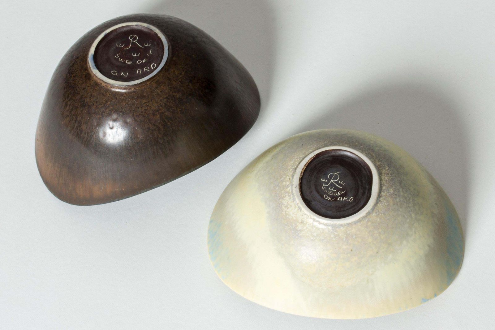 Paar stoneware schalen van Gunnar Nylund, Rörstrand, jaren 1950 photo buy