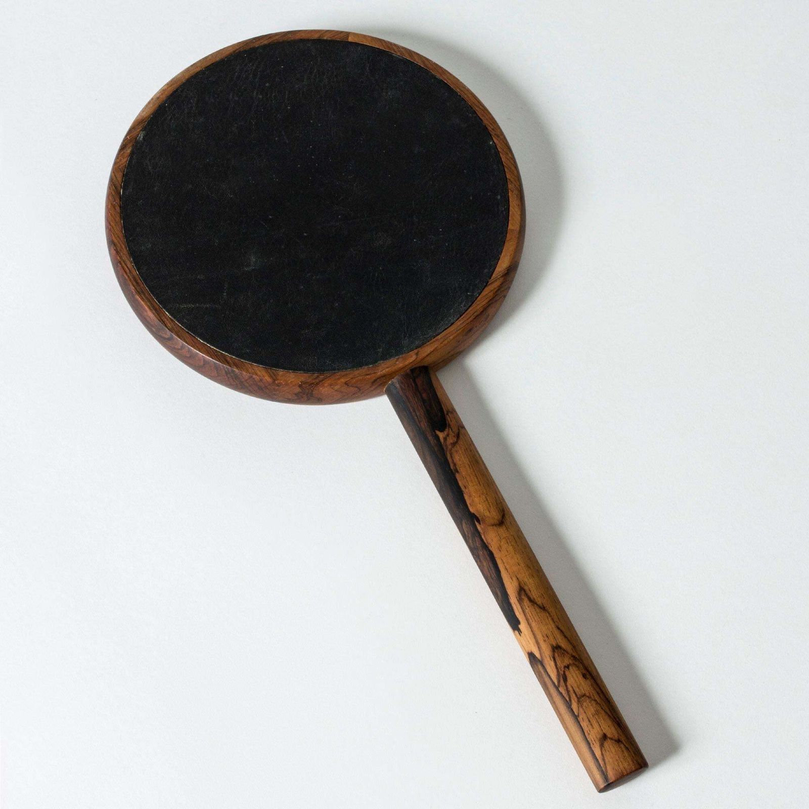 Hand Mirror van Uno & Östen Kristiansson, rozenhout, Zweden, jaren 1950 photo vinterior
