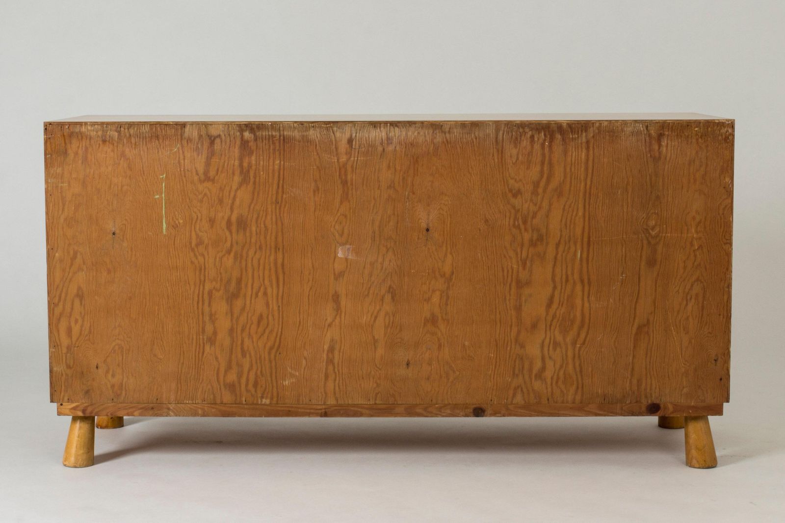 Meubels Zweeds functionalistisch dressoir, jaren 1930 photo