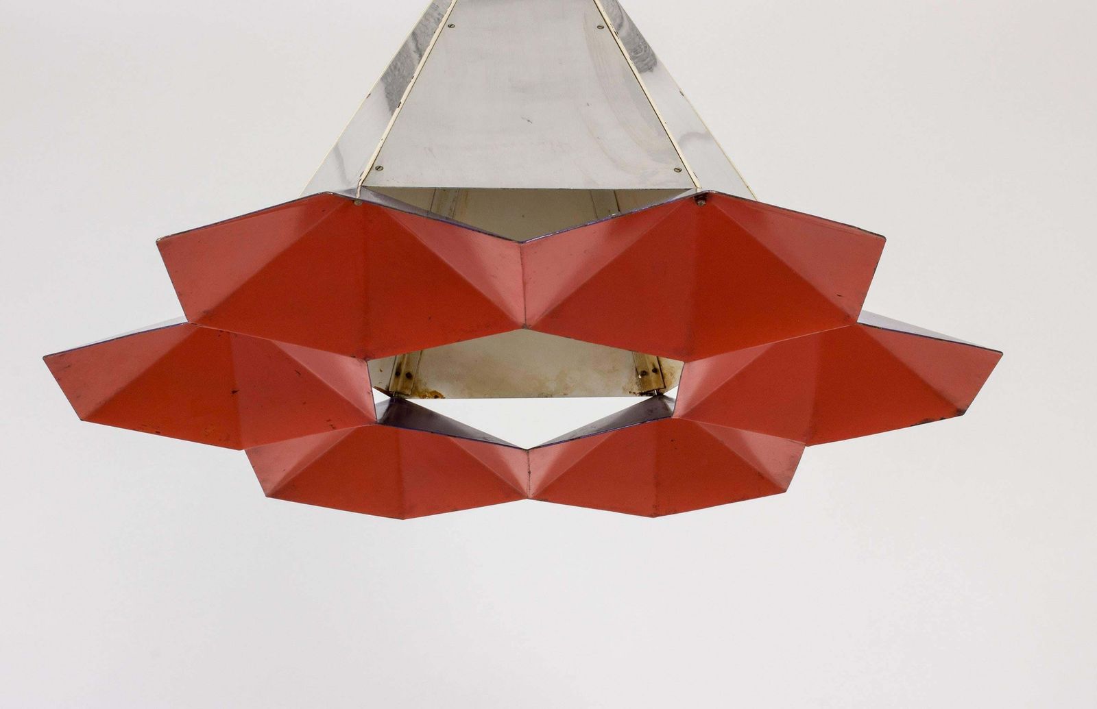Lampe à suspension en métal de style Simon Henningsen photo Luminaires