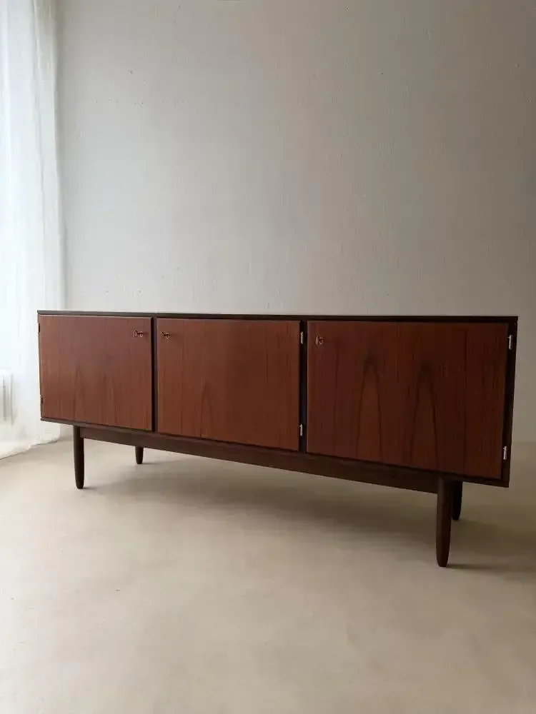 Meubels Deens teakhouten dressoir, jaren 1960 photo