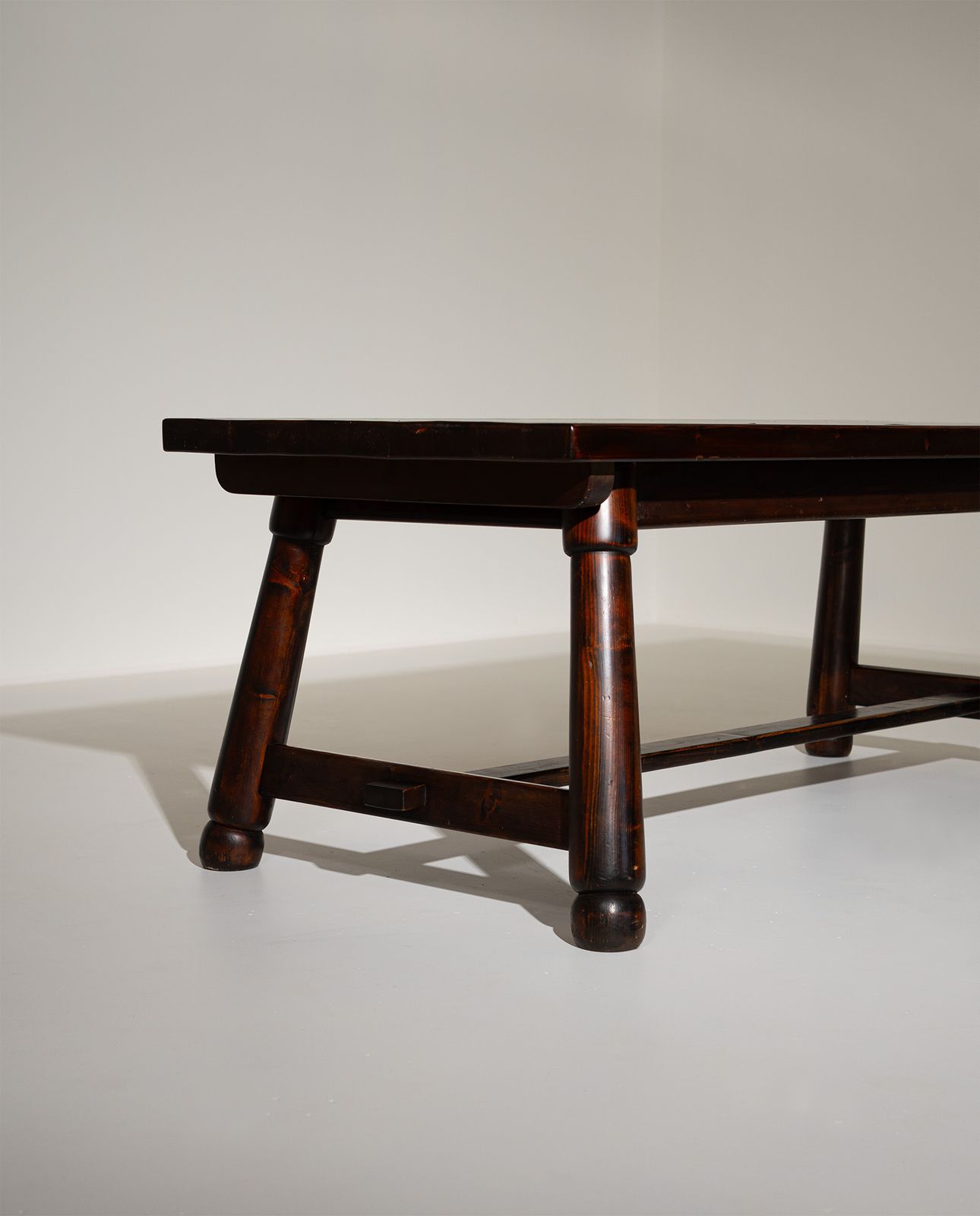Mid-Century Franse eettafel van Georges Robert, Frankrijk ca. jaren 1950 photo for sale