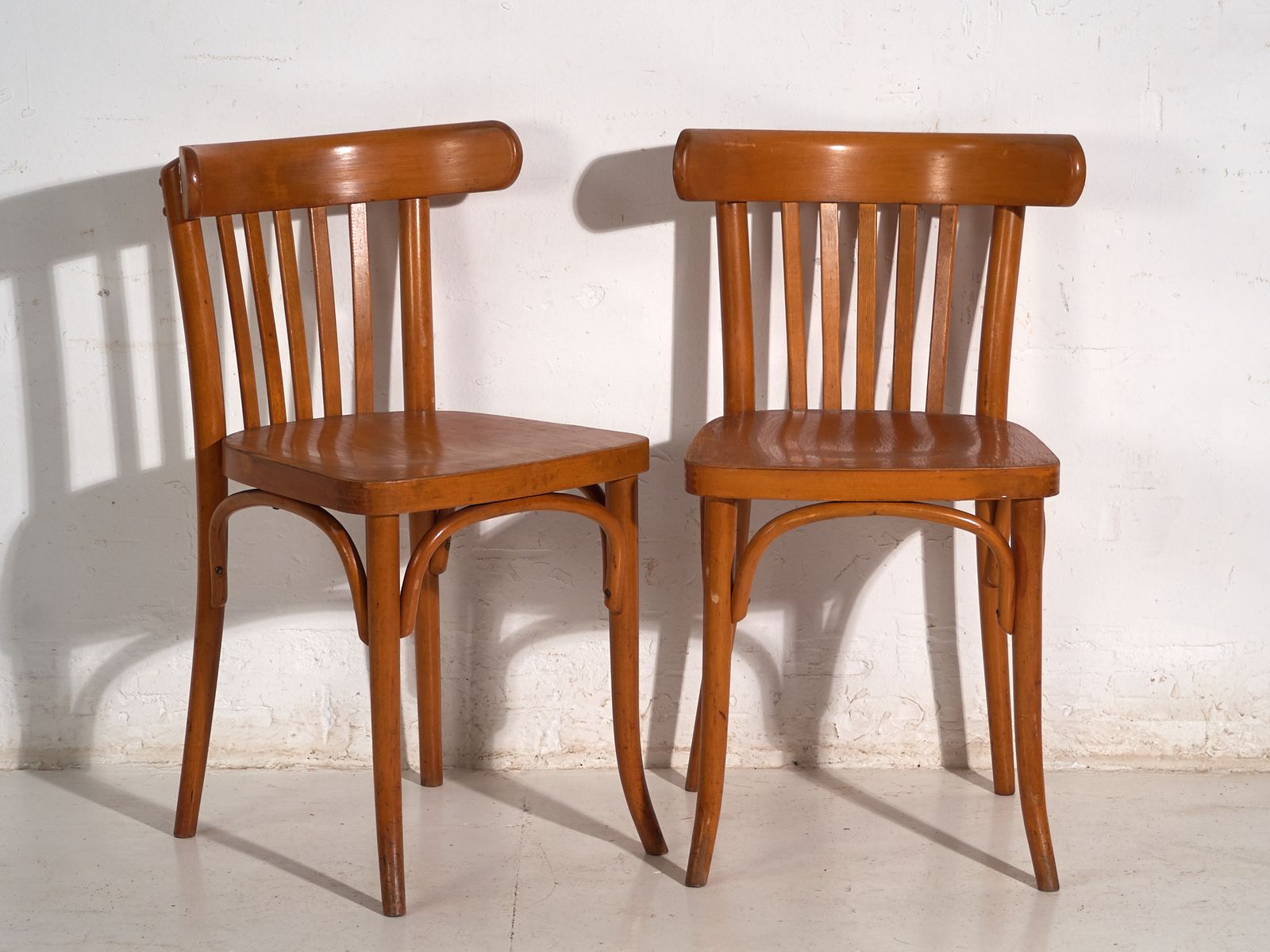 Chaises d'époque Ligna en bois courbé - Tchécoslovaquie, vers 1960 #6 photo buy