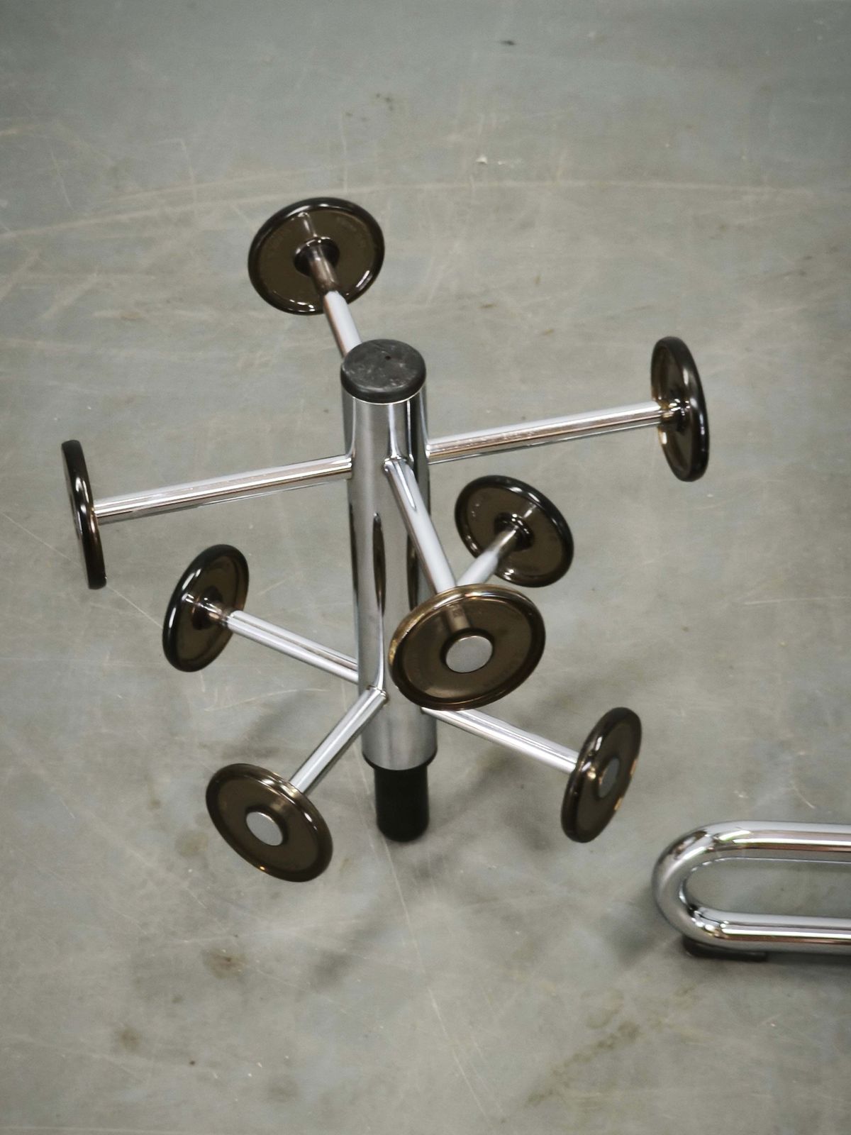 986.0 1970s Italian Space Age Chrome Coat Rack And Umbrella Stand By Cazzaro photo
