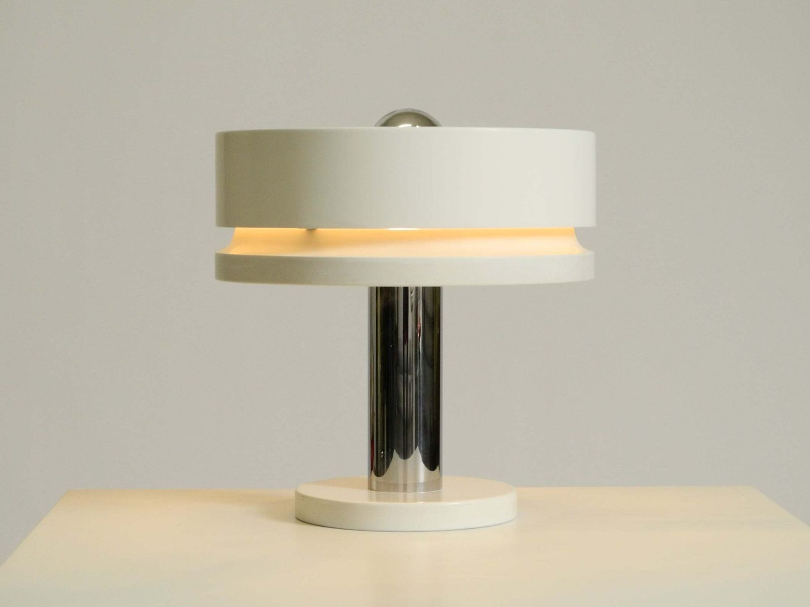 Very Rare 1960s White Space Age Metal Table Lamp By Kaiser Leuchten, In Very Goo photo vintage
