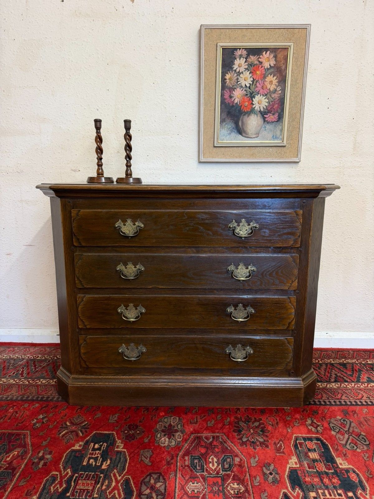 Outstanding Quality Oak Chest Of Four Drawers