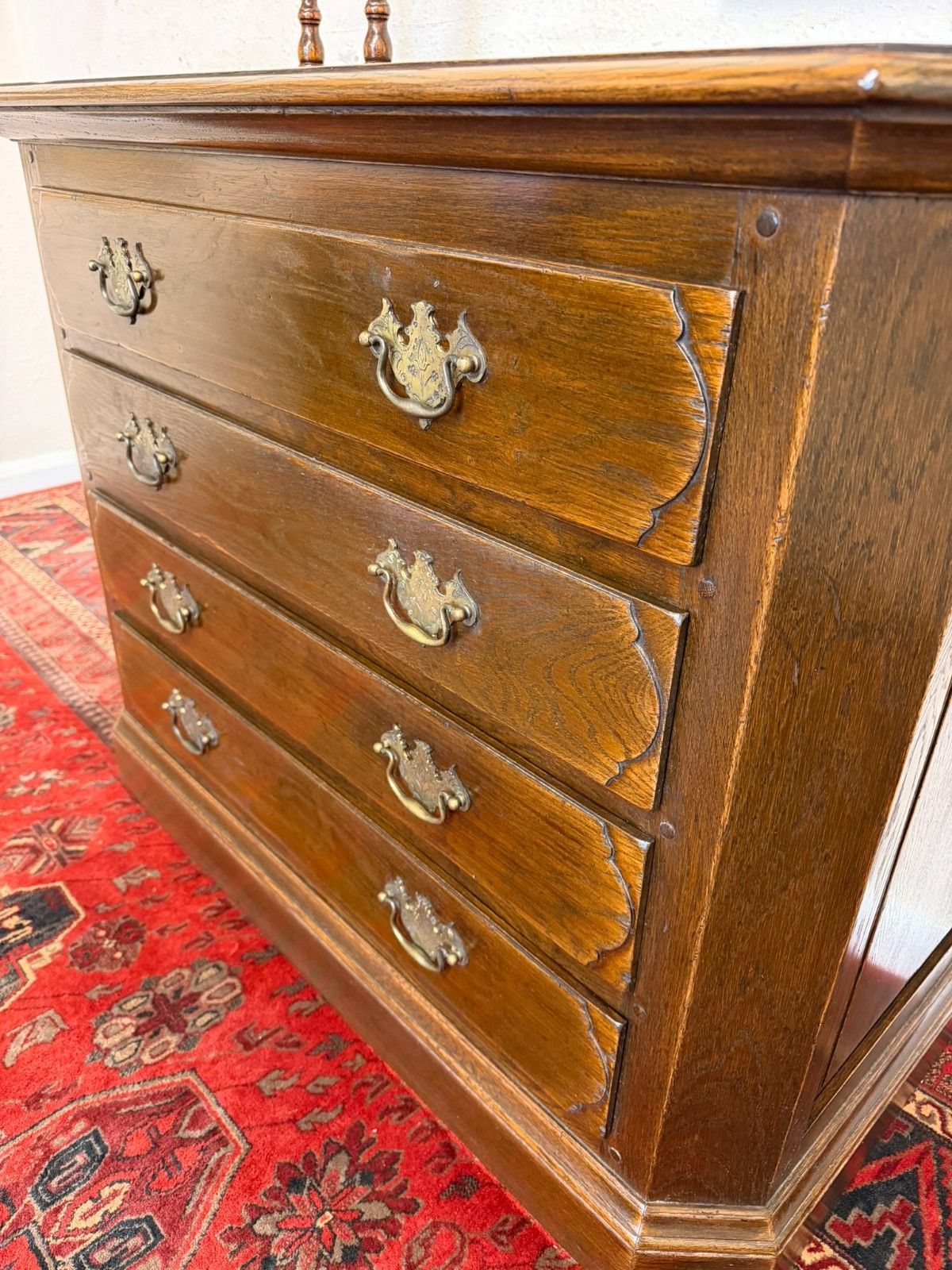 400.0 Outstanding Quality Oak Chest Of Four Drawers photo