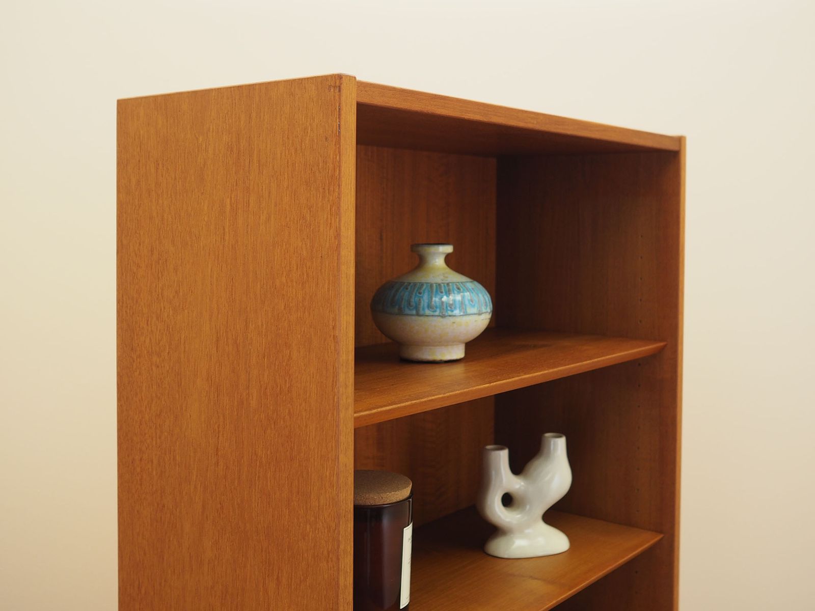 Teakhouten Wandkast van Hundevad & Co. met Verstelbare Planken, Deens Design ca. jaren 1960. photo 1201.0