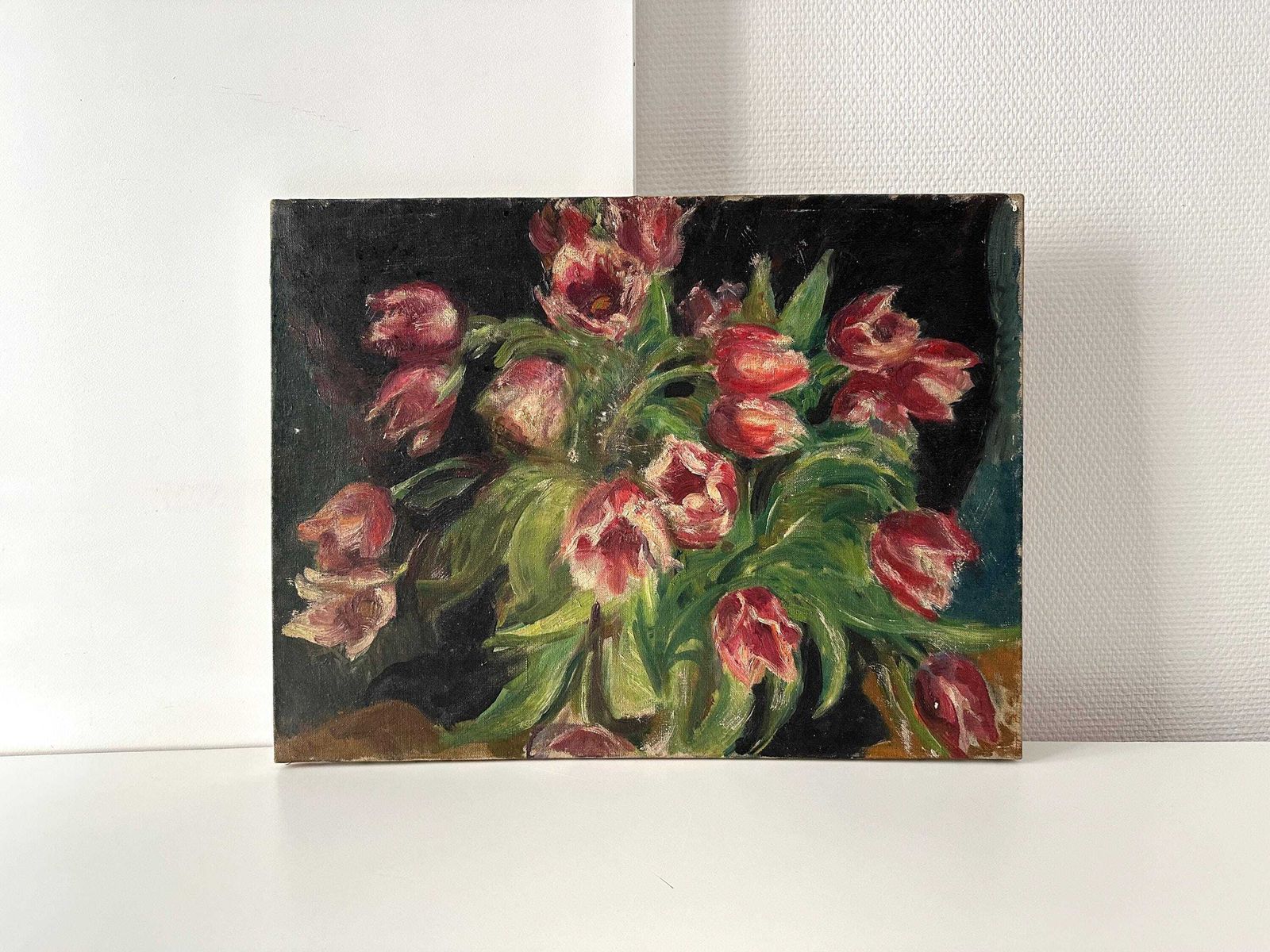 Original 1940s Tulips Bouquet Oil On Canvas Painting, Vintage Flowers Still Life Oil, French Floral Artwork