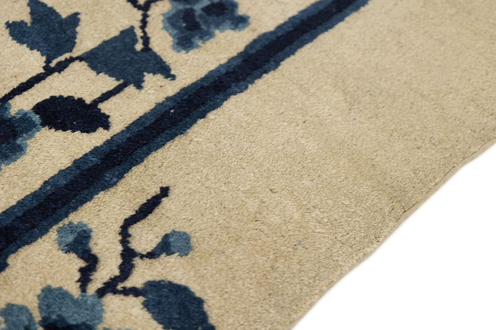 Antique Chinese Peking Rug, 148 × 90cm, Circa 1900s photo 940.0
