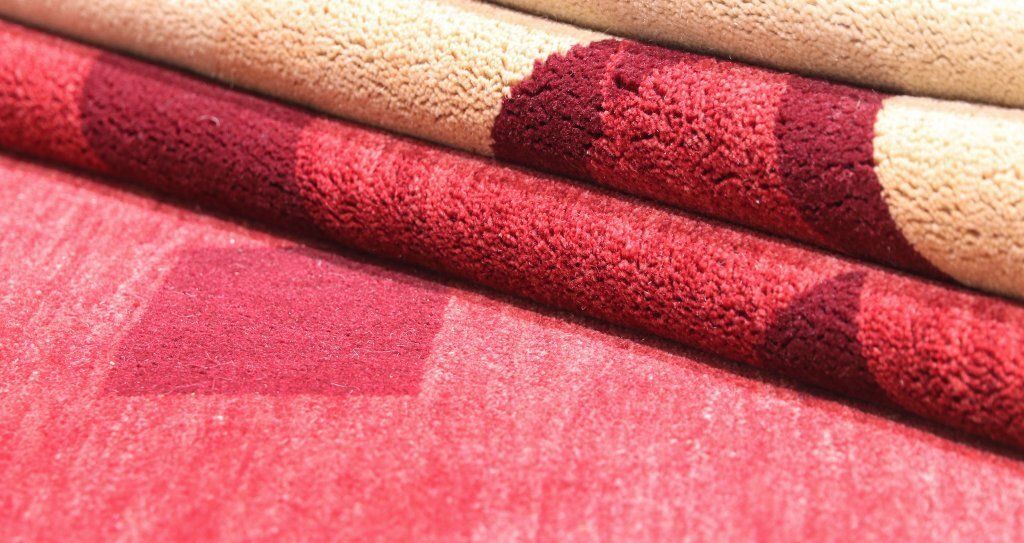 Vintage Egyptisch Gabbeh-stijl vloerkleed, rood, 236 × 175 cm, ca. jaren 1980 photo buy