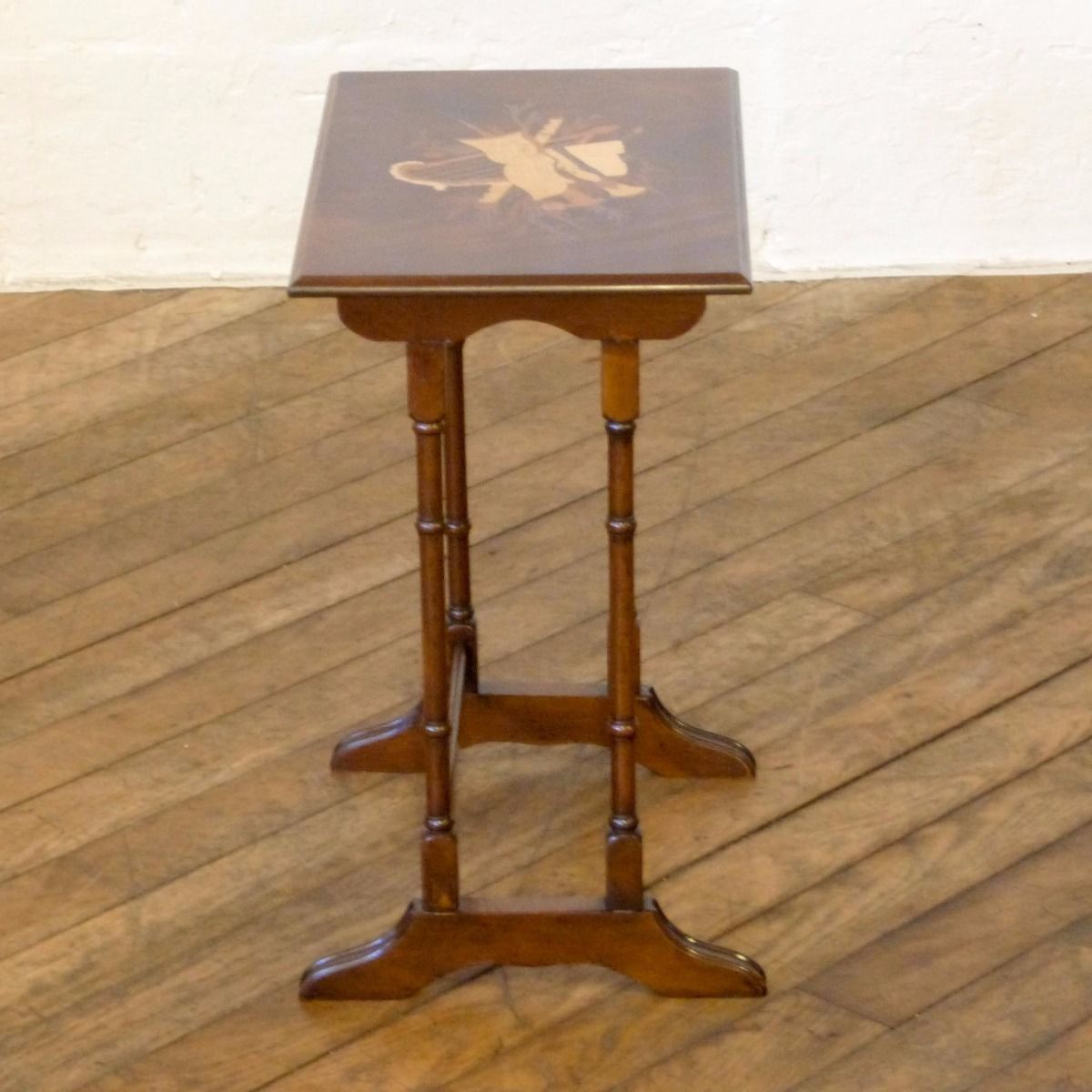 photo vinterior Skip To The Beginning Of The Images Gallery 1960s Mahogany Nest Of Tables