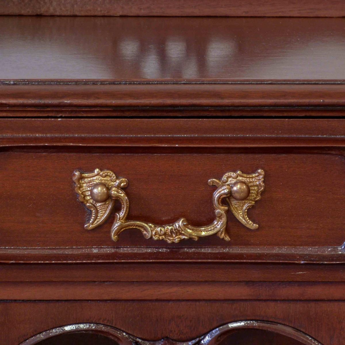 Victorian Mahogany Dressing Table photo Furniture
