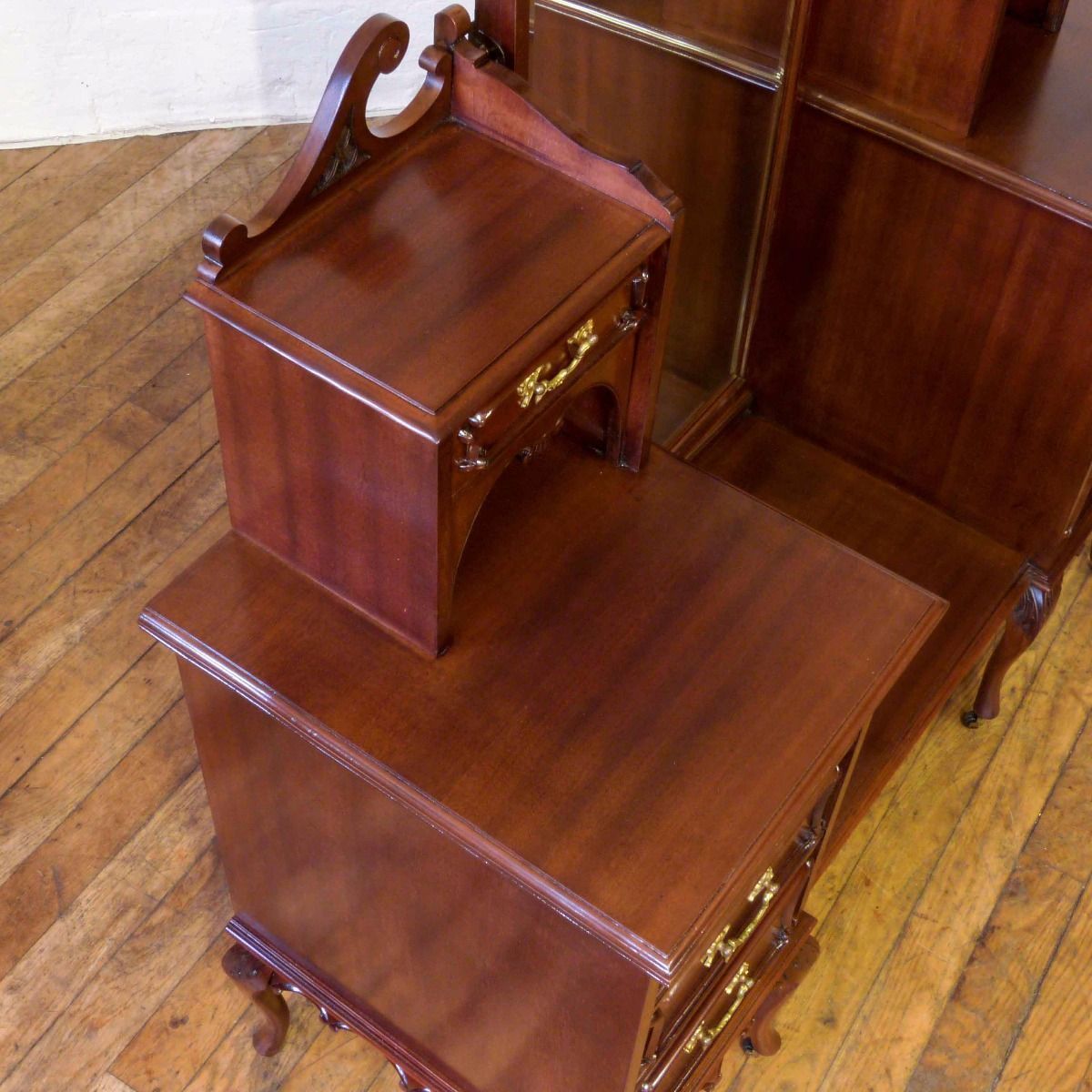 Victorian Mahogany Dressing Table photo vinterior