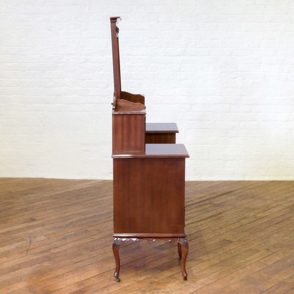 photo buy Victorian Mahogany Dressing Table