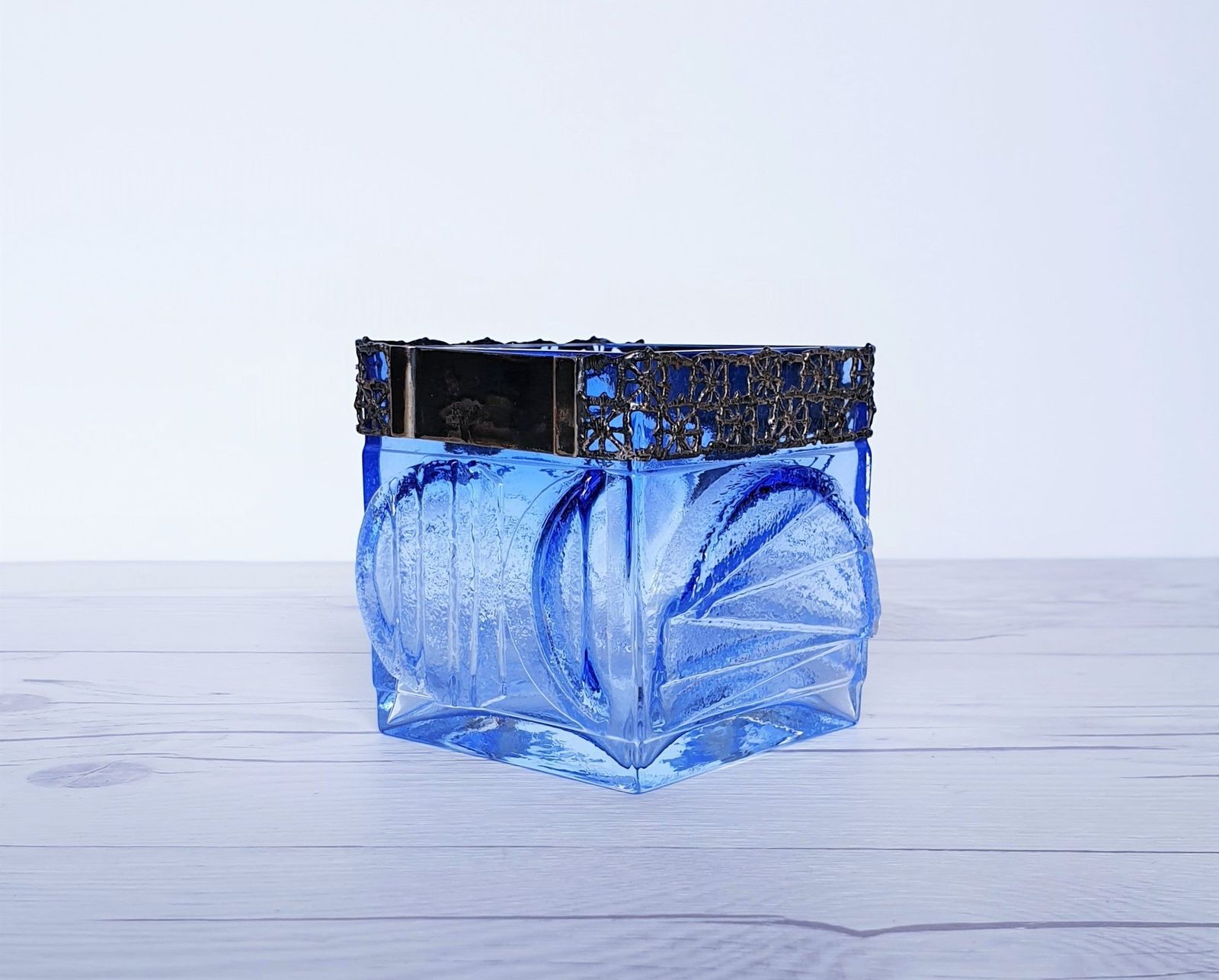 Pentti Sarpaneva, Oy Kumela For Turun Hopea 1972 Modernist Silver And Blue Art Glass Vase, Finnish photo Home Decor