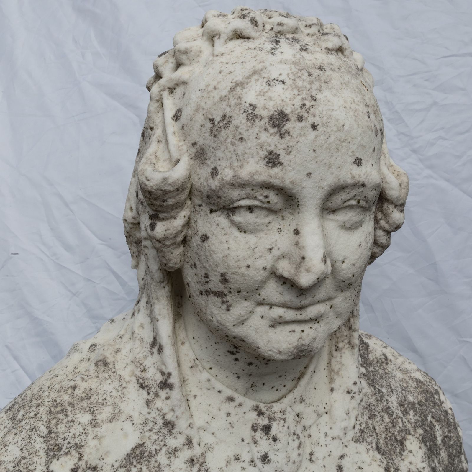 Antique Queen Victoria Bust Carved In Carrara Marble photo Art