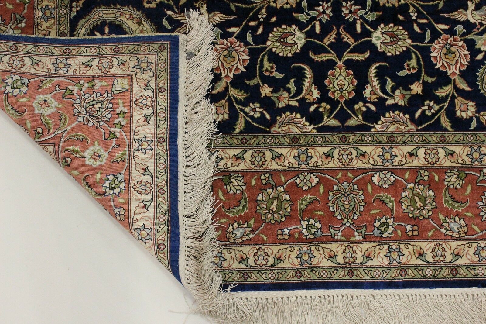 Silk Thigh China Fine 100% Silk Oriental Rug 1.83 X 1.27 photo 4910.0