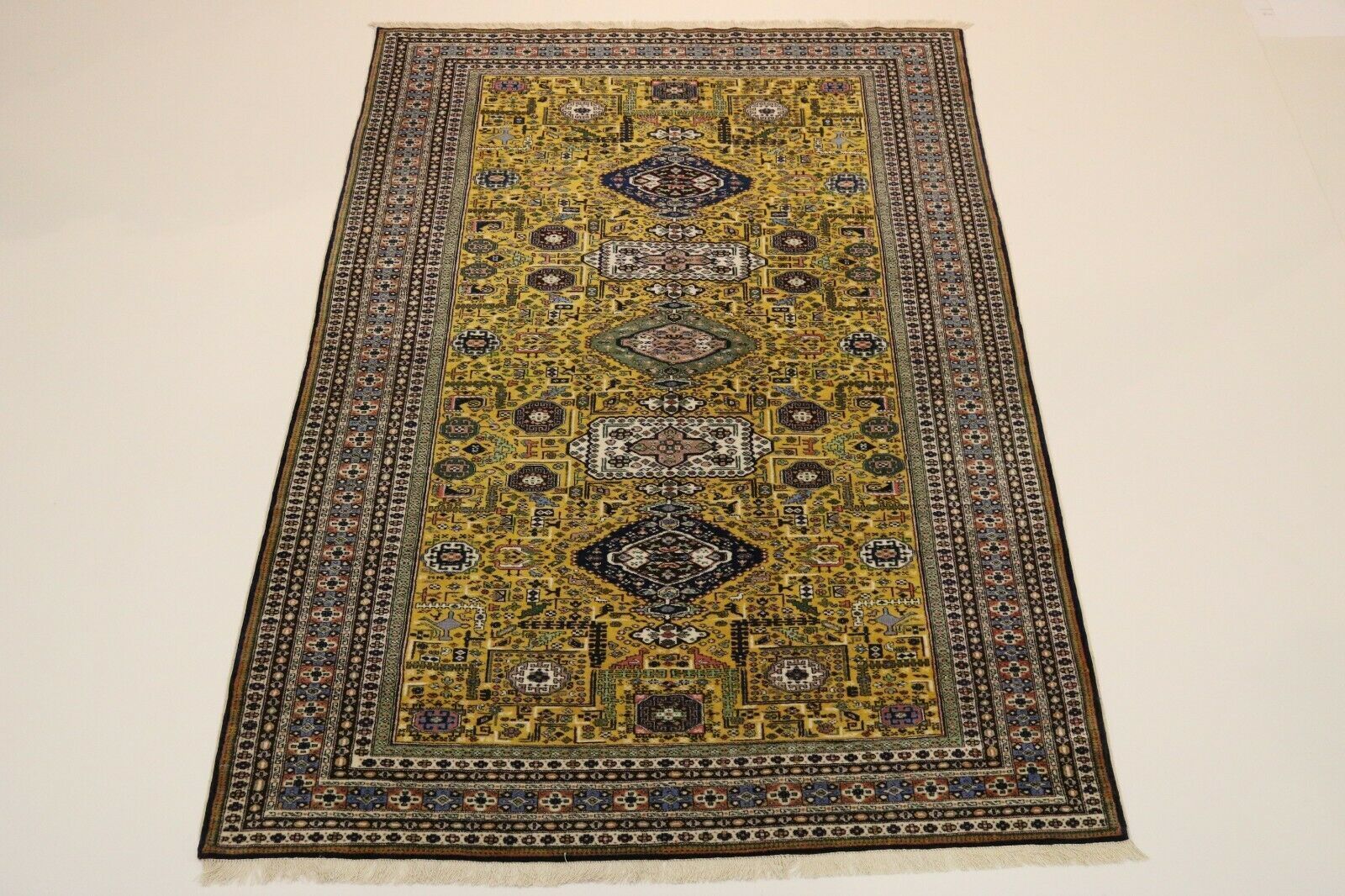 Azarbaijan Fine Oriental Rug 2.60 X 1.70