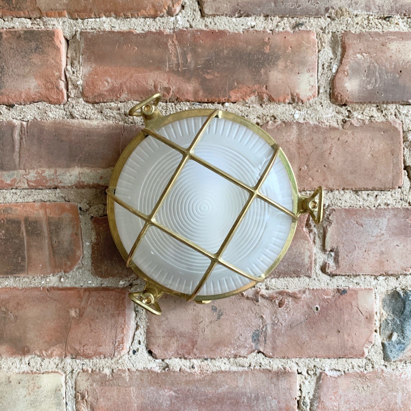 Contemporary Polished Brass Round Bulk Head Wall Light photo buy