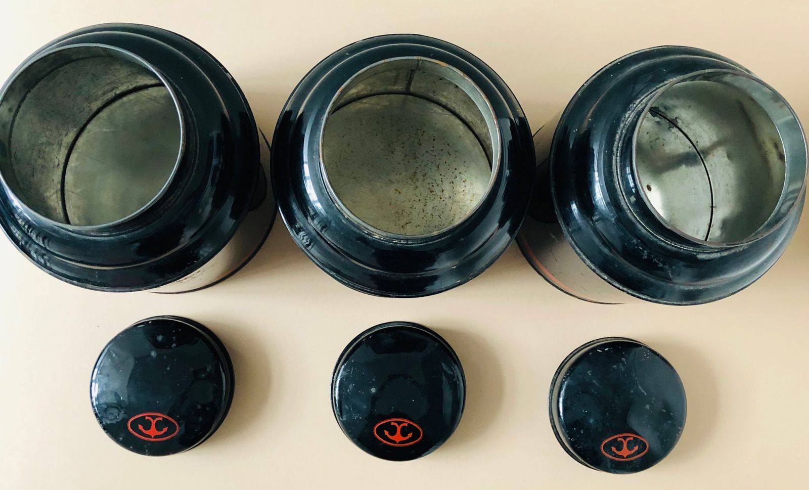 60.0 Vintage Black Tea Tin / Refill Container photo
