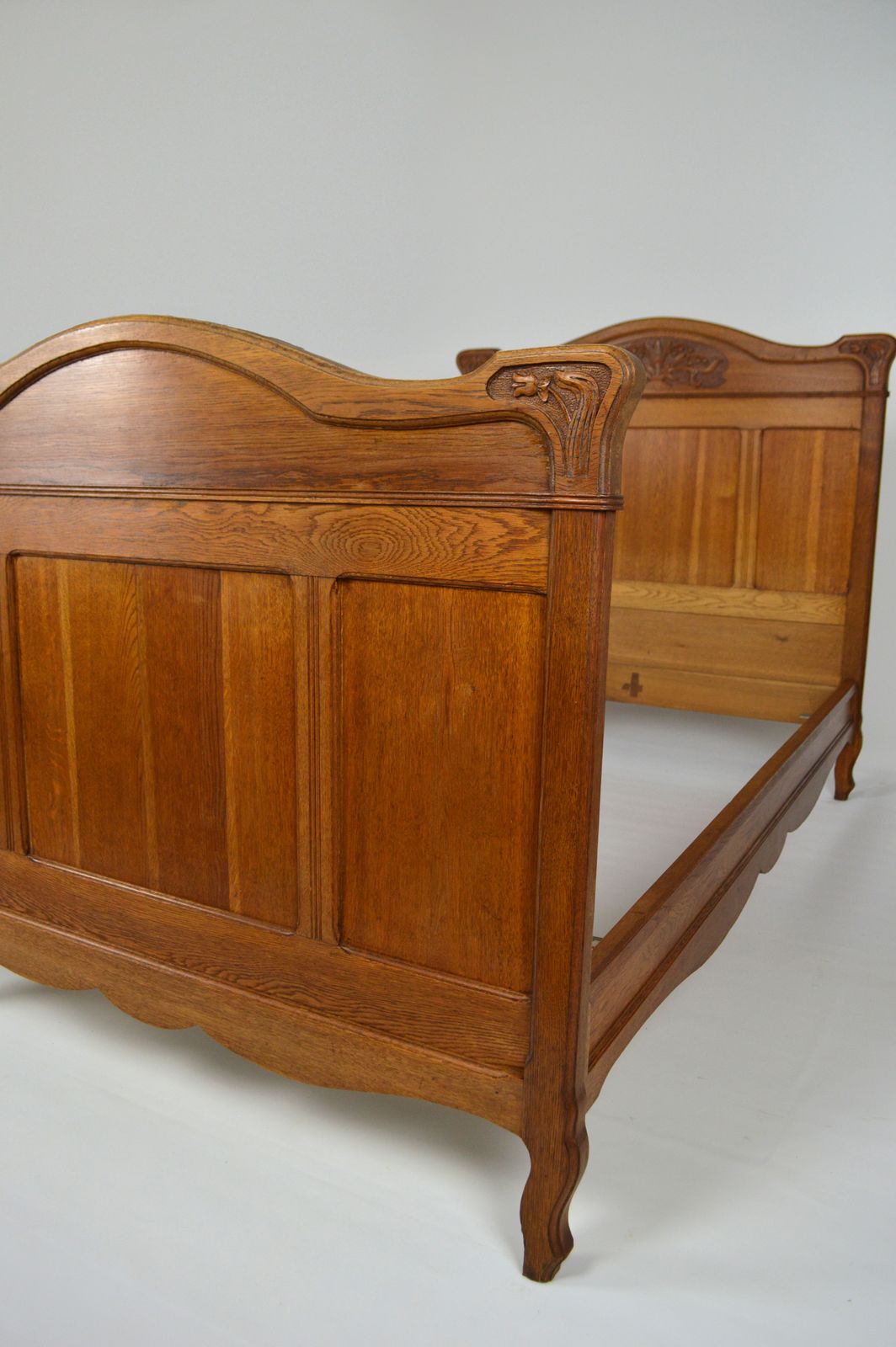 5160.0 French Art Nouveau Twin Beds Bedroom Set Of 3 In Solid Carved Oak, Circa 1910 photo