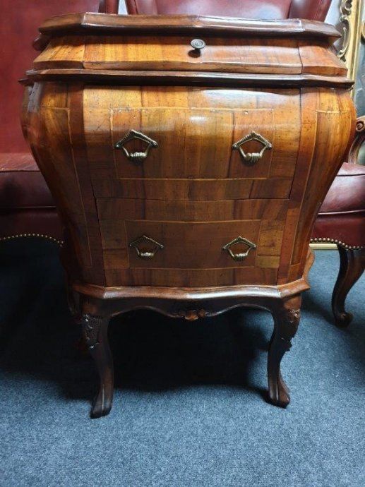 Two Bombed Out Dressers photo vinterior