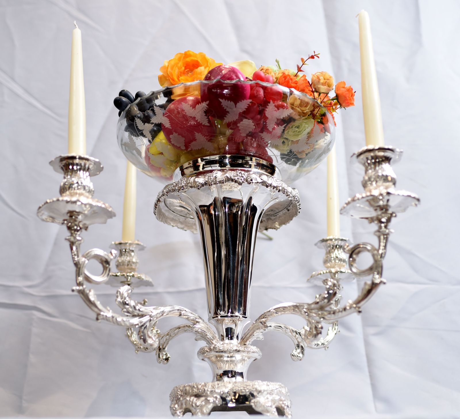 1323.0 Sheffield Silver Plate Candelabra Centrepiece   Plated English Epergne photo