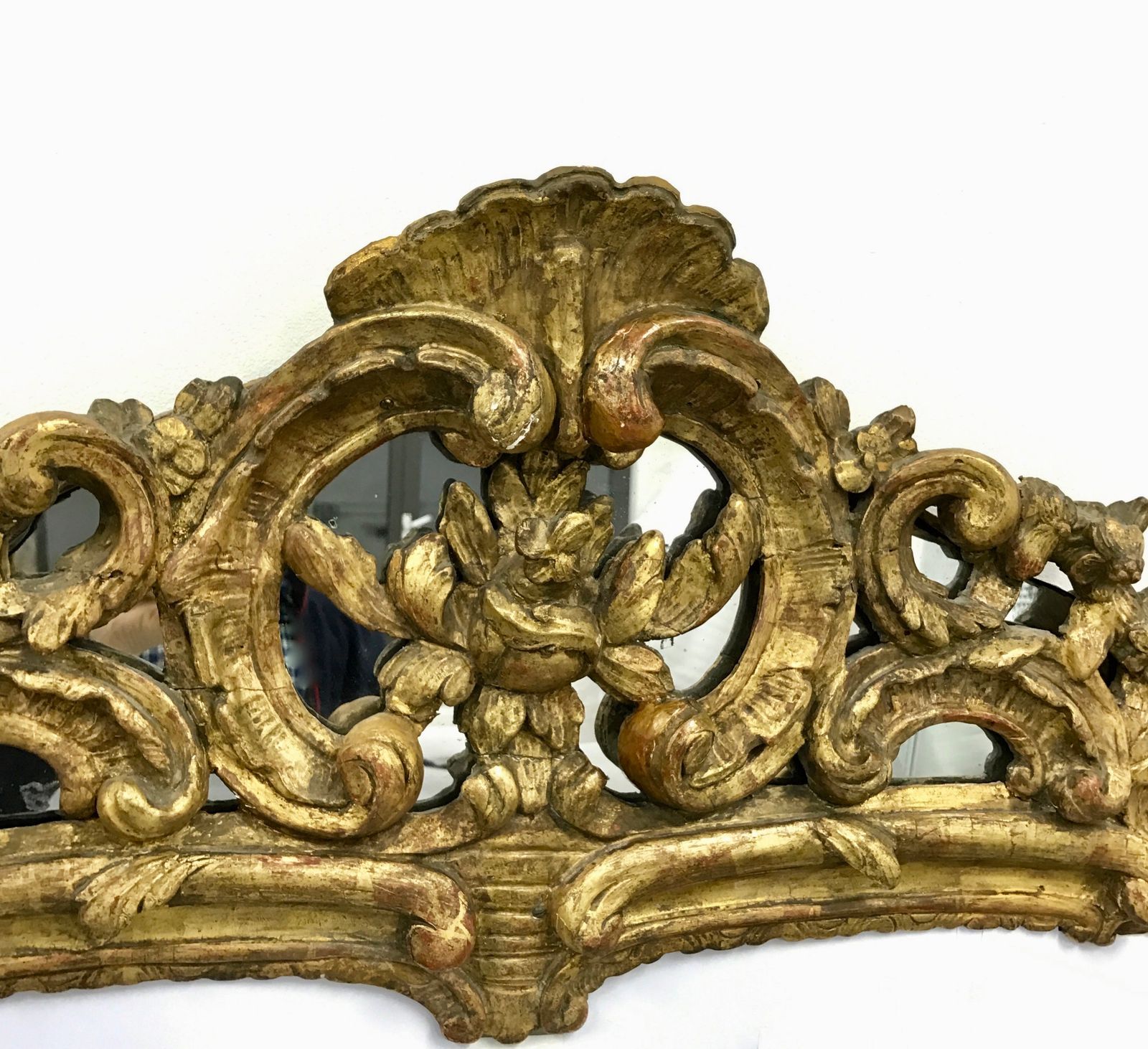 Large French Louis XV Mirror With Carved Wood And Gilded Frame photo for sale