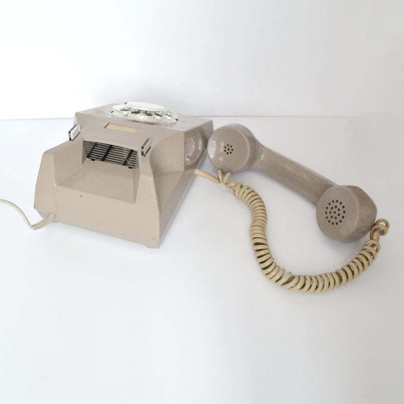 Landline Telephone Veb Fernmeldewerk Nordhausen, Germany 1975. photo Home Decor