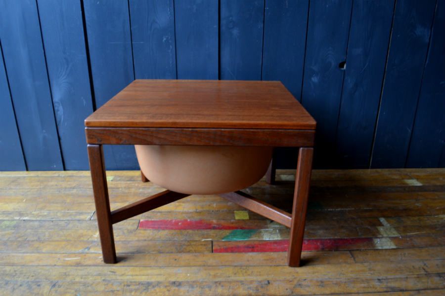 Mid Century Norwegan Teak Sewing Table photo vinterior
