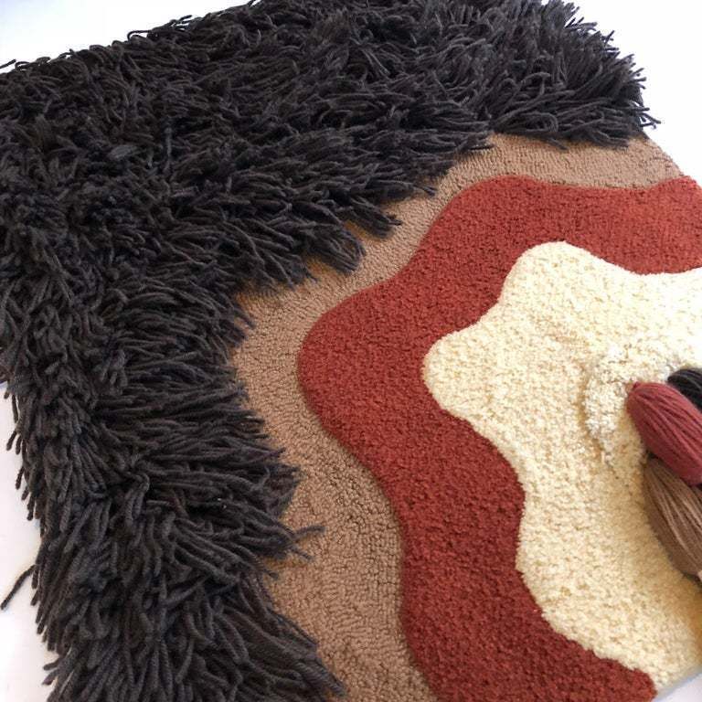2111.0 Modernist German Wall Rug By Ewald Kröner For Schloss Hackhausen, Germany, 1970s photo