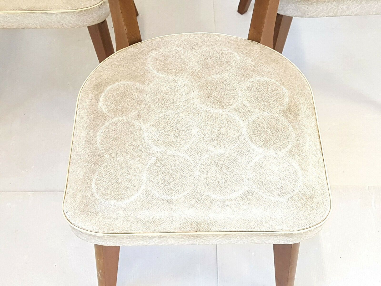 Set Van 3 Vintage Stoelen – Hout En Skai, Ca. Jaren 1950 photo for sale