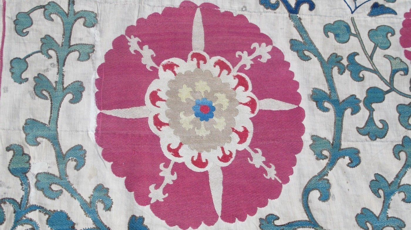 Samarkand Silk Embroidered Suzani photo 5500.0