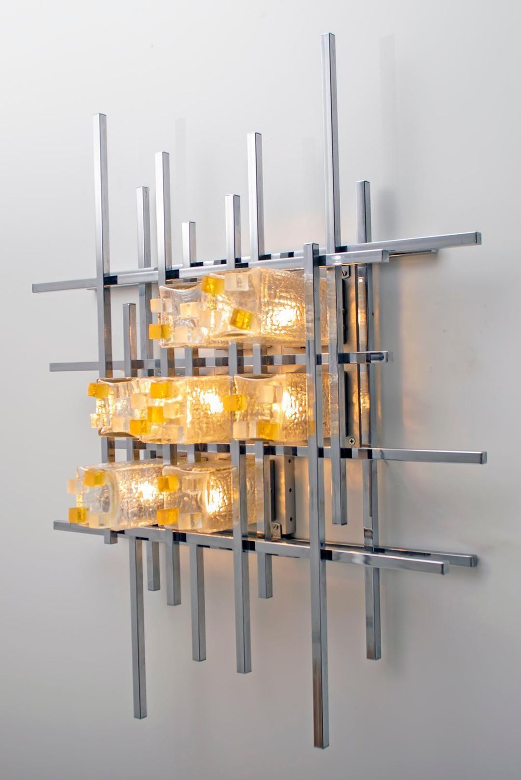 Albano Poli Mid Century Modern Italian Single Sculture Sconce By Poliarte, 1970s photo Lighting