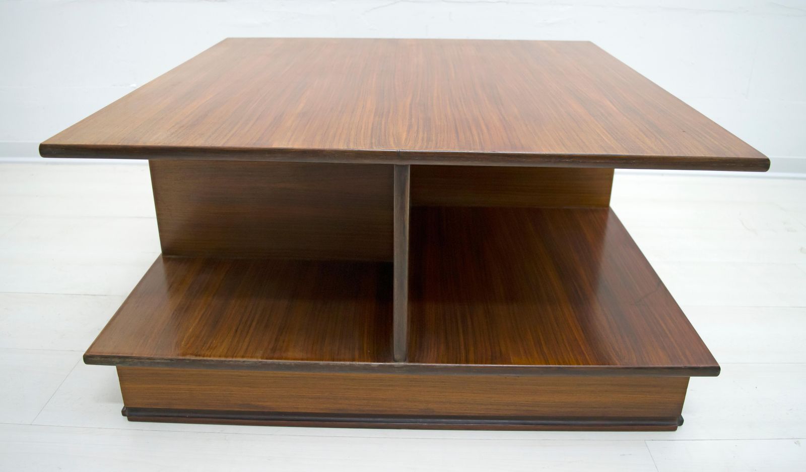 F Lli Saporiti Mid Century Modern Italian Rosewood Coffee Table, 1960s photo vintage