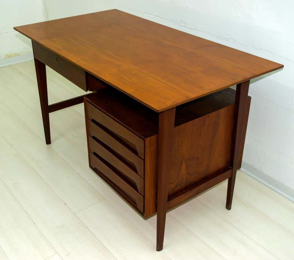 Vittorio Dassi Mid Century Modern Italian Teakwood Writing Desk And Chair, 1950s photo Furniture