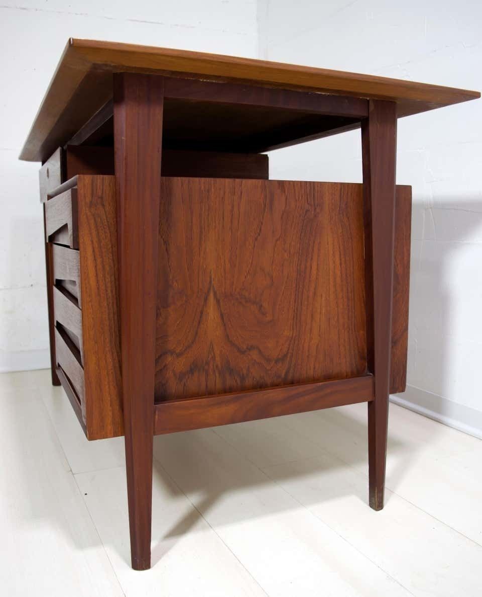 Vittorio Dassi Mid Century Modern Italian Teakwood Writing Desk And Chair, 1950s photo vinterior