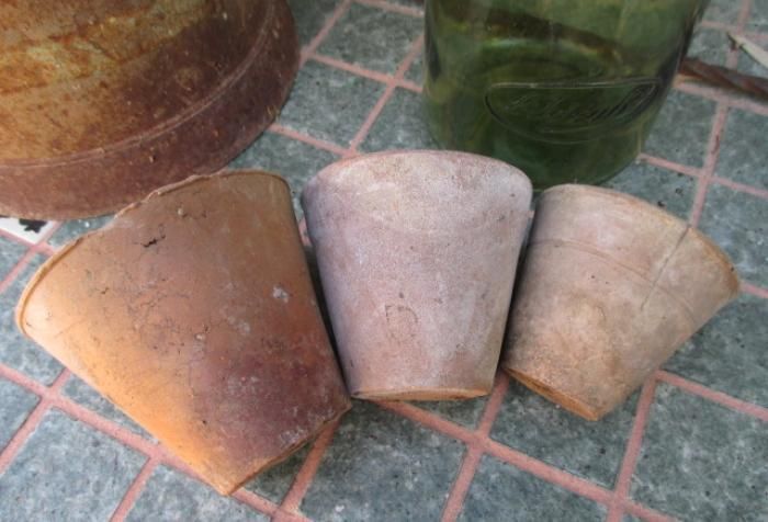 3 Vintage French Hand Thrown Petite Clay Primitive Flower Pots photo 76.0